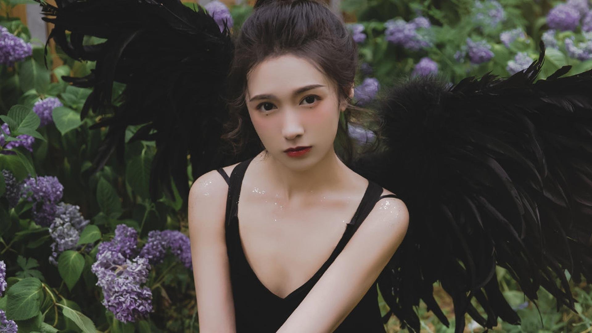 俱乐部冠军杯官网-青少年足球技术大赛激烈进行，涌现潜力新星，青少年足球赛事有哪些